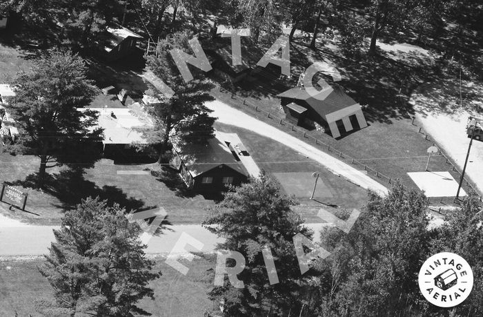 Foughts Resort (Lakewoods Resort) - 1989 (newer photo)